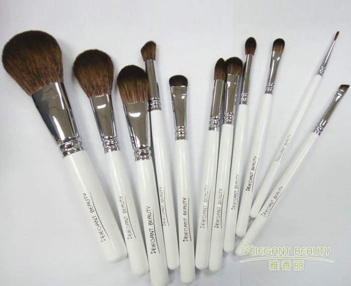 手机看片网站工廠探秘：從原料到成品的全過程